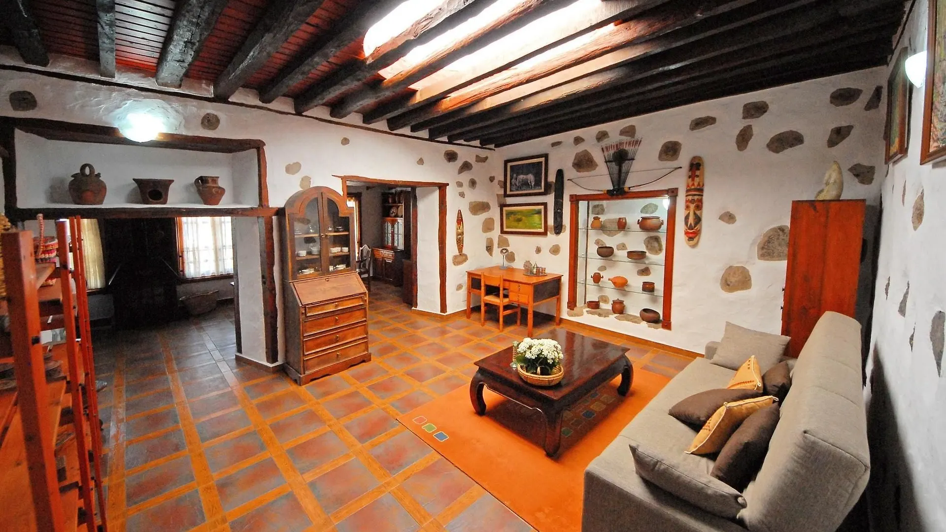 House With 3 Bedrooms In Icod De Los Vinos With Wonderful Sea View E Apartment
